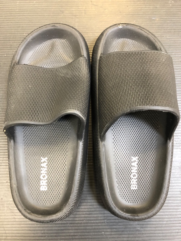 Photo 2 of BRONAX Cloud Slippers for Women and Men | Pillow Slippers Bathroom Sandals | Extremely Comfy | Cushioned Thick Sole 6-7 Women/4.5-5.5 Men Black