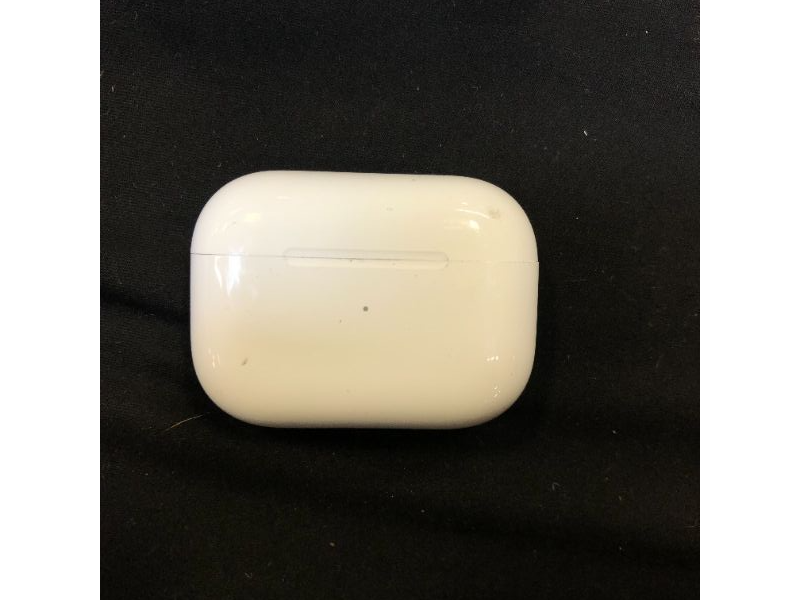 Photo 2 of Airpods Pro (MISSING AN AIRPOD)