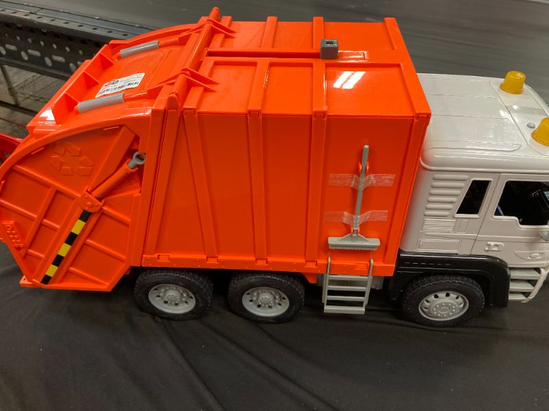 Photo 1 of DRIVEN – Toy Recycling Truck (Orange) – Standard Series