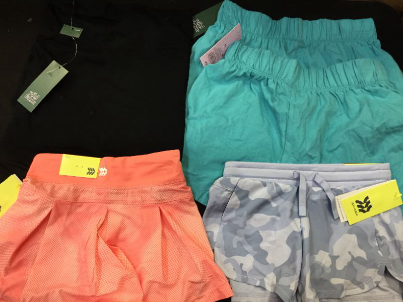 Photo 1 of BAG LOT OF WOMEN SHORTS & TUBE TOP (XS)