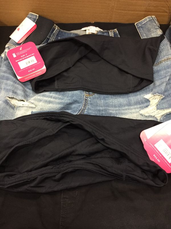 Photo 2 of BOX LOT OF MATERNITY SHORTS (1 PANTS) SIZES POSTED IN PHOTOS