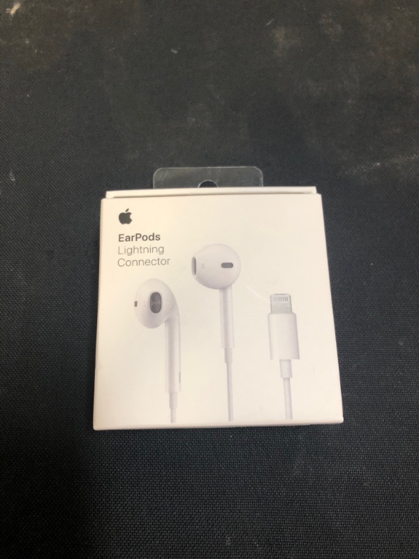 Photo 1 of Apple Wired EarPods with Lightning Connector