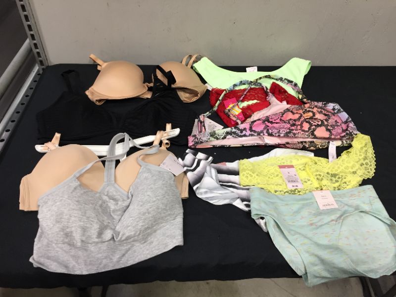 Photo 1 of BAG LOT OF WOMEN'S UNDERWEAR AND BRAS  "DIFFERENT STYLES ANS SIZES" --SOLD AS IS --