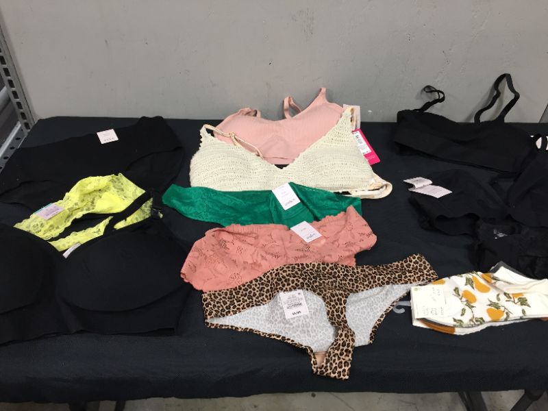 Photo 1 of BAG LOT OF WOMEN'S UNDERWEAR AND BRAS  "DIFFERENT STYLES ANS SIZES" --SOLD AS IS --