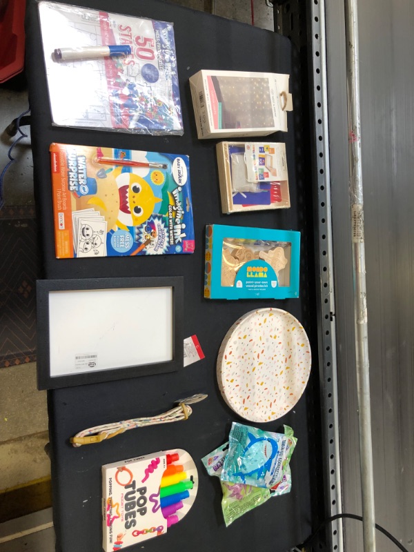 Photo 1 of 10 PC LOT , MISC ITEMS
