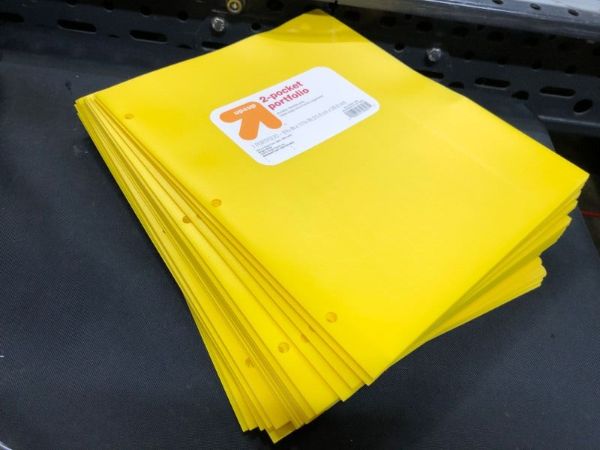 Photo 2 of 24pcs up & up Two Pocket Poly Portfolio - Folder - Yellow
