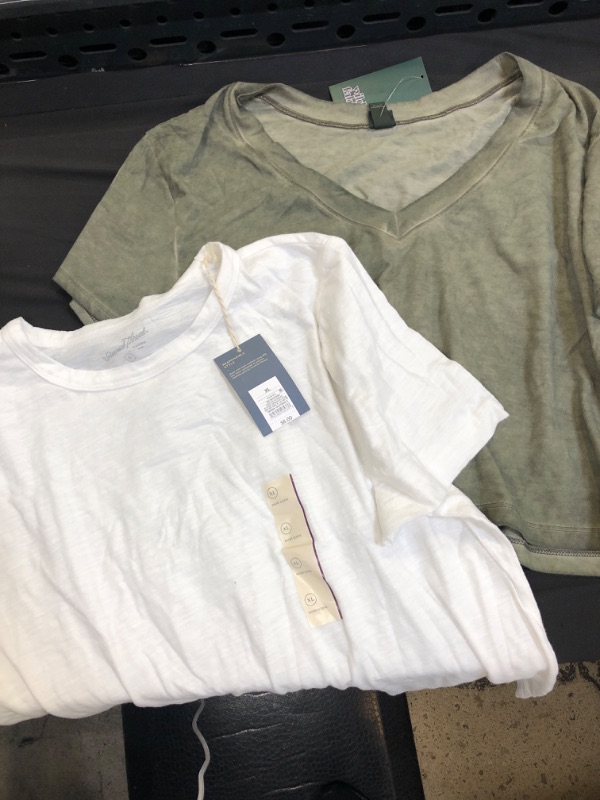 Photo 1 of 2PC Women's Short Sleeve T-Shirt - Universal Thread™ & Women's Short Sleeve V-Neck Shrunken Boxy T-Shirt - Wild Fable™ SIZE XL 
