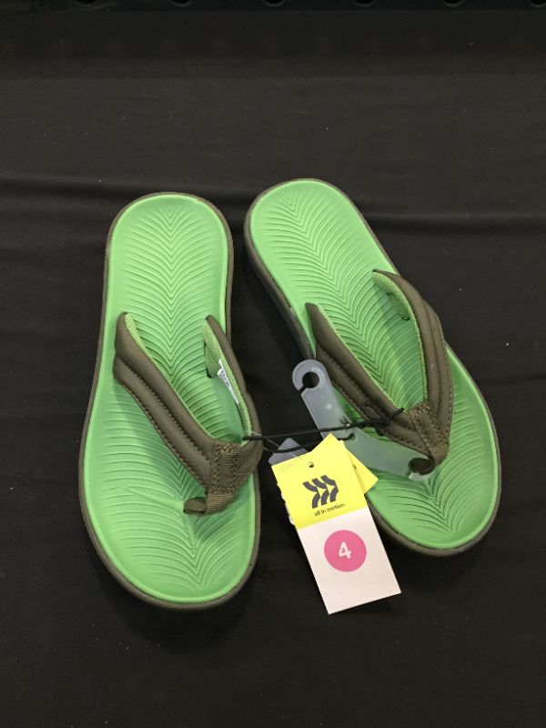 Photo 2 of BOYS STERLING SLIP-ON THING SANDALS SIZE 4