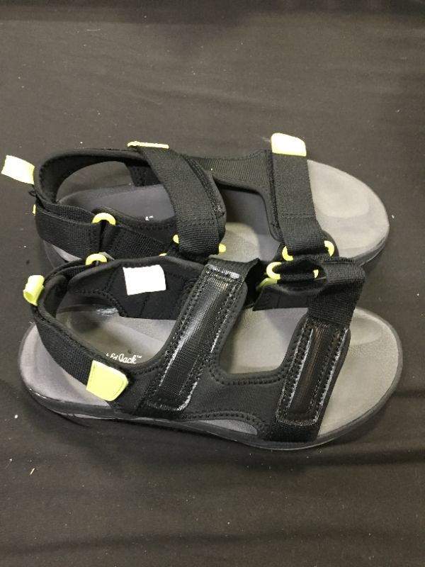 Photo 2 of BOYS CORBIN SANDALS SIZE 3