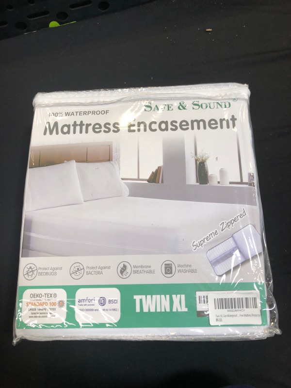 Photo 2 of 
Safe and Sound Twin XL Waterproof Mattress Protector Pad Cover 