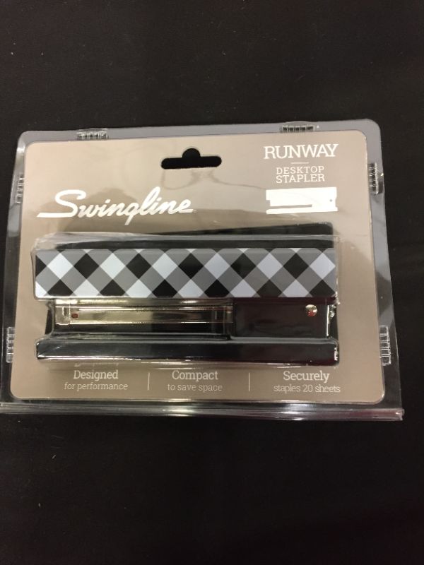 Photo 1 of Runway Fashion Stapler Pepper - Swingline

