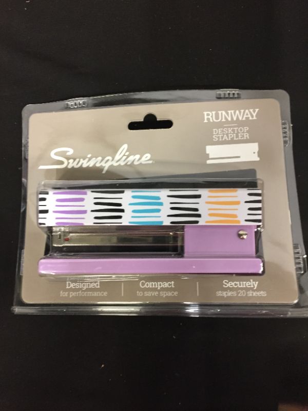 Photo 1 of Runway Fashion Stapler Pepper - Swingline

