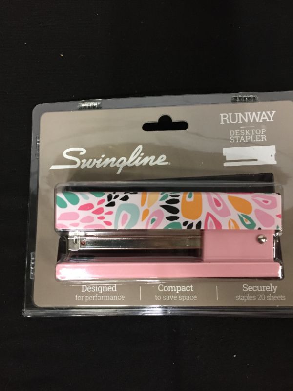 Photo 1 of Runway Fashion Stapler Pepper - Swingline

