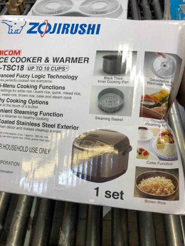 Photo 4 of Zojirushi NS-TSC10 5-1/2-Cup (Uncooked) Micom Rice Cooker and Warmer