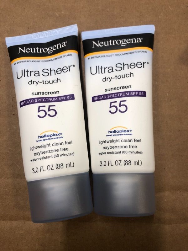 Photo 2 of 2 Ultra Sheer Dry-Touch SPF 55 Sunscreen Lotion
