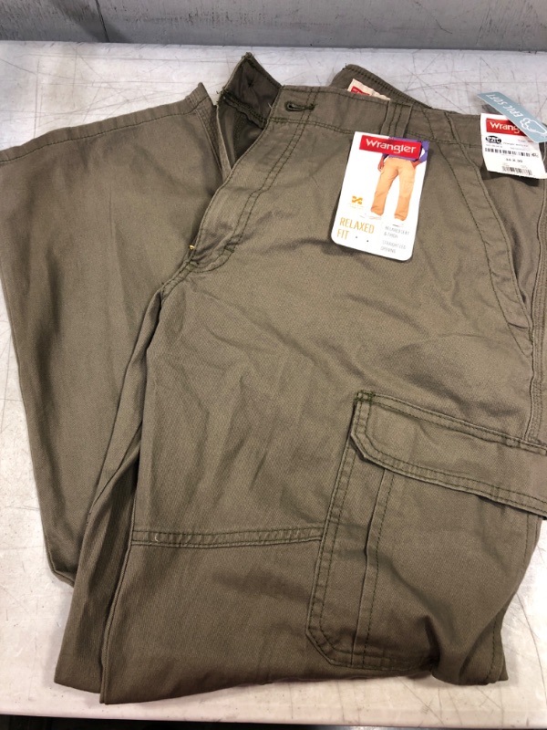Photo 3 of Wrangler Men's Relaxed Fit Flex Cargo Pants - Brown 34x30