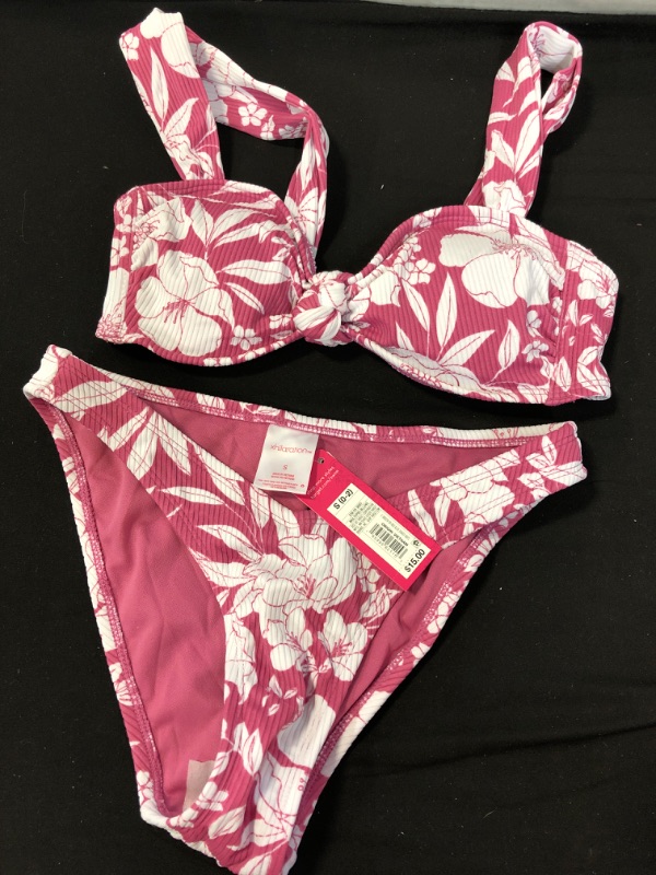 Photo 3 of 2 PIECE Xhilaration™ Berry Pink Floral Print Juniors' Ribbed Cheeky High V-Leg Bikini Botto +  Ribbed Knot-Front Bralette Bikini Top , SIZE SMALL (0-2)