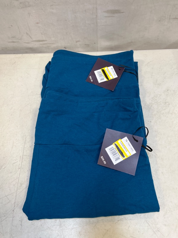 Photo 1 of 2PC - Women's Plus Size High-Waisted Leggings - Ava & Viv™ - 1X

