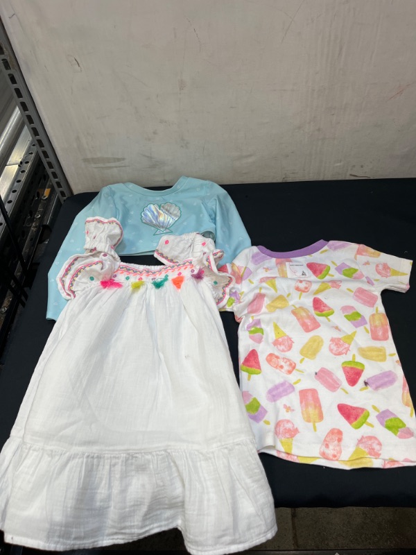 Photo 1 of 3T KIDS CLOTHES SET