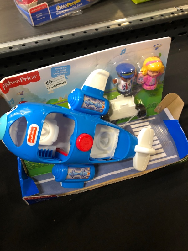 Photo 2 of Fisher-Price Little People Travel Together Airplane
