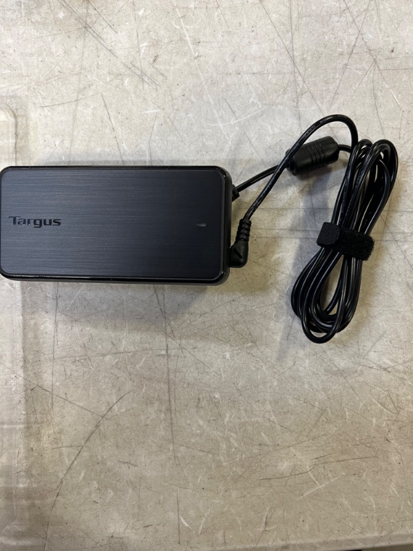 Photo 2 of Targus Universal Laptop Charger - Black (APA90US)