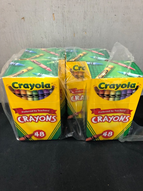 Photo 2 of Crayola 4Pack of Crayons 192 count