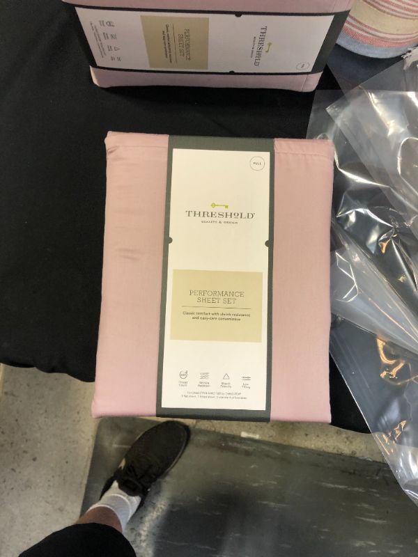 Photo 1 of 400 Thread Count Solid Performance Sheet Set - Threshold™ FULL 

