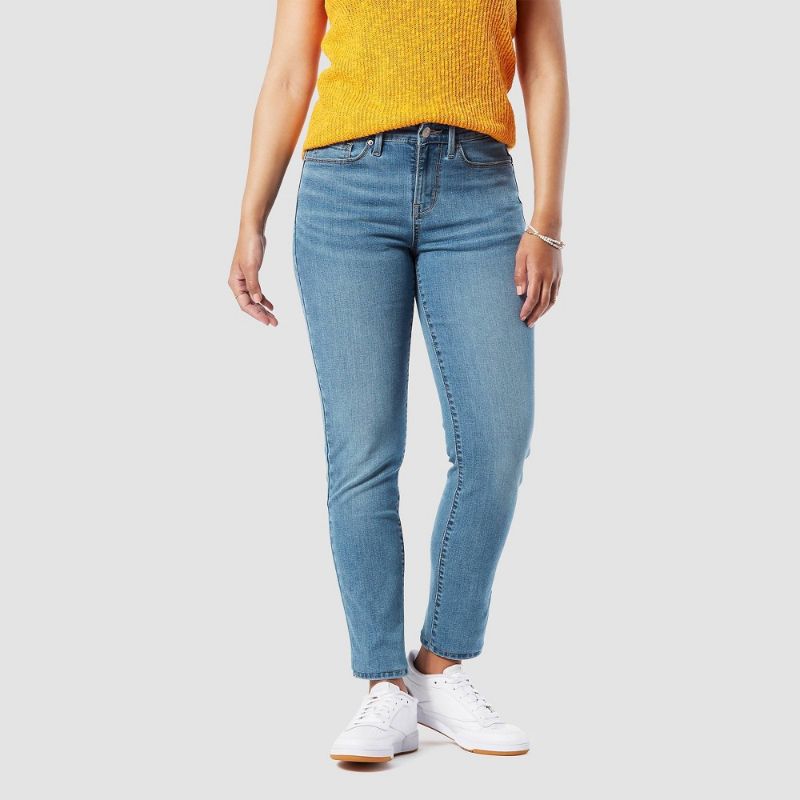 Photo 1 of DENIZEN from Levi's Women's Mid-Rise Slim Jeans - Good Vibes 8 LONG