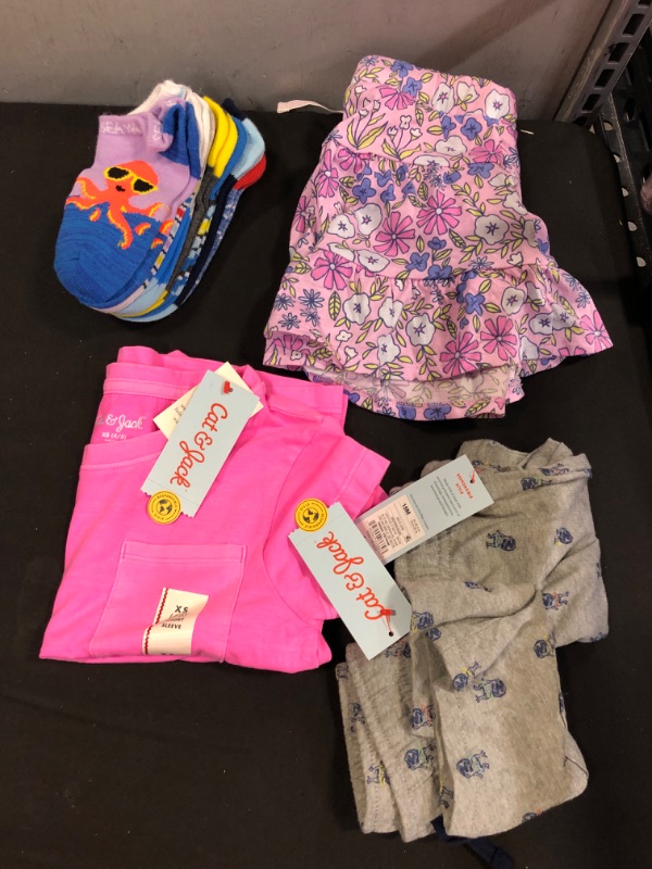 Photo 1 of Assorted children's clothes, different styles and sizes