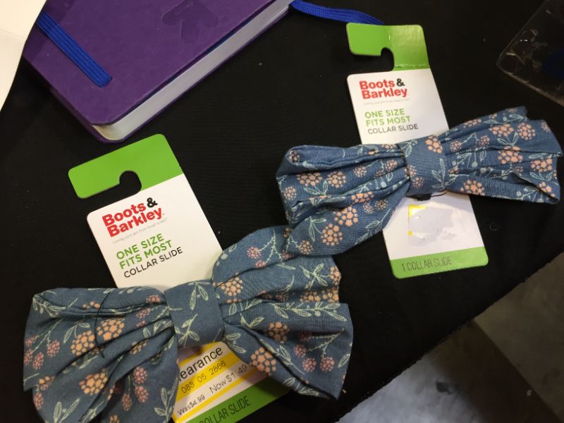 Photo 2 of 2 pack Feminine Collar Side Dog Bow - Boots & Barkley
