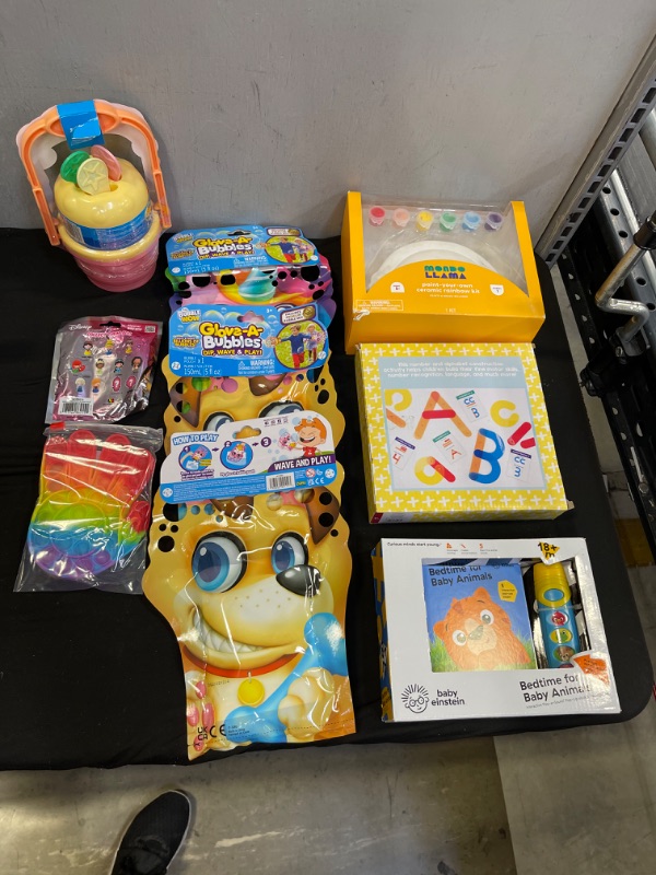 Photo 1 of BAG LOT, VARIOUS CHILDREN'S ITEMS