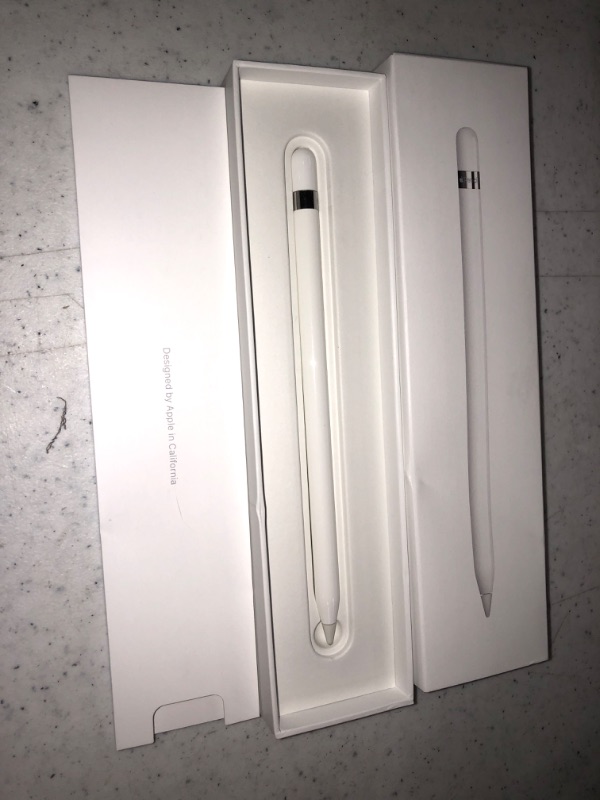 Photo 2 of Apple Pencil (1st Generation)