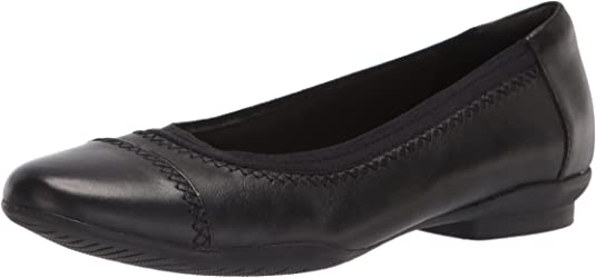 Photo 1 of Clarks Women's Sara Bay Ballet Flat SIZE 6.5 