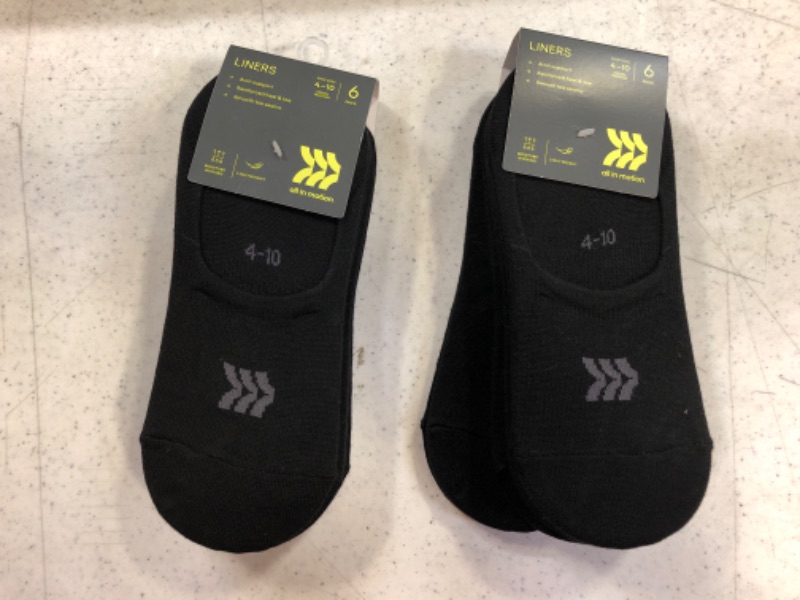 Photo 2 of All in Motion Women's 6 Pack Athletic Liner Socks----SIZE 4-10----2 PACKS