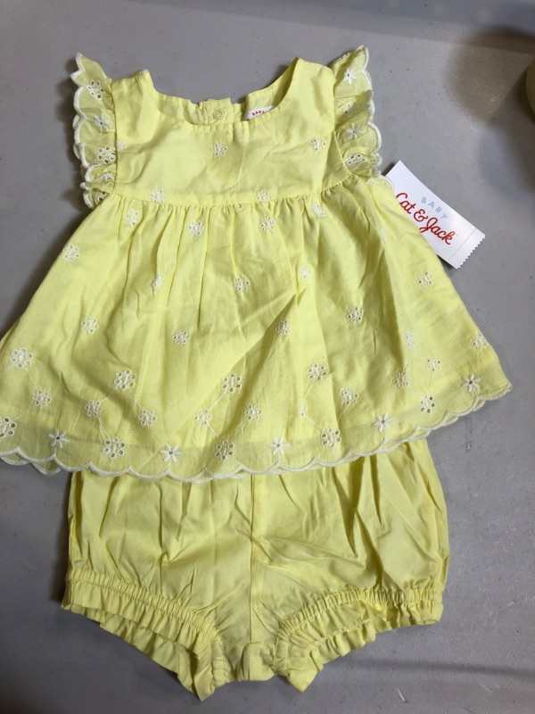 Photo 2 of Baby Girls' Eyelet Bloomer Top & Bottom Set , SIZE 12M 