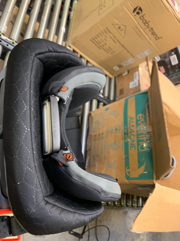 Photo 5 of Evenflo All4One DLX 4-In-1 Convertible Car Seat (Kingsley Black), Box Packaging Damaged, Moderate Use, Scratches and Scuffs on item

