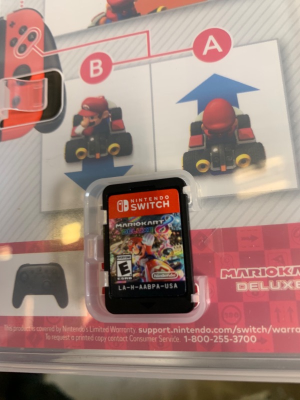 Photo 3 of Nintendo Switch Mario Kart Deluxe 8