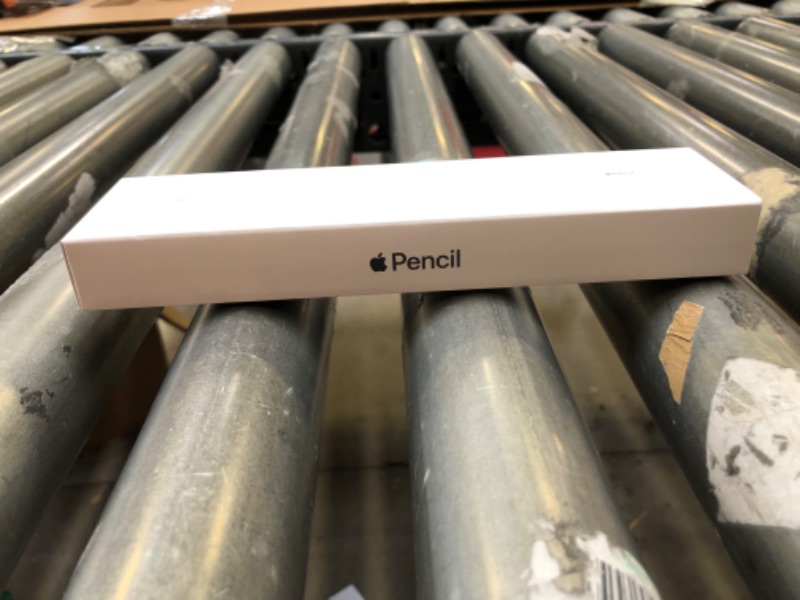Photo 1 of Apple Pencil (2nd Generation)