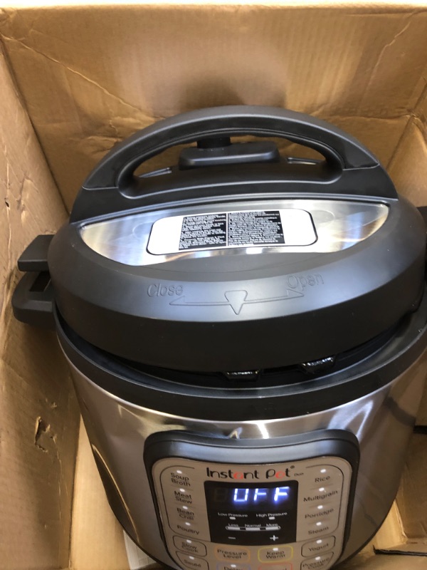 Photo 1 of 8 qt. Stainless Steel Duo Electric Pressure Cooker