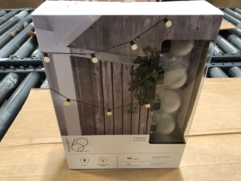 Photo 1 of  10 lights 9ft candescent Outdoor String Lights G40 Frosted White Bulbs - Project 62