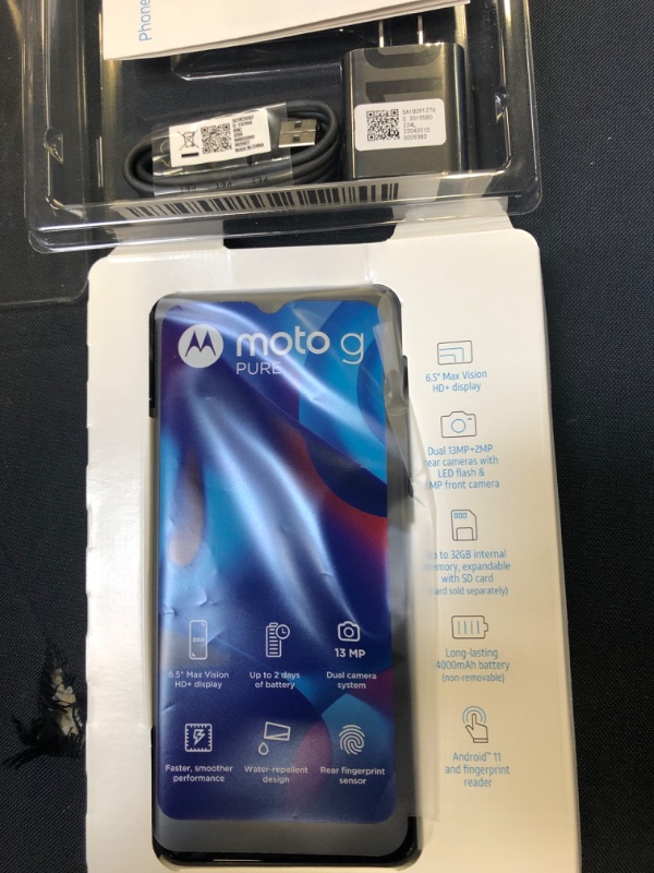 Photo 1 of AT&T Prepaid Motorola 2022 Moto G Pure (32GB) - Blue

