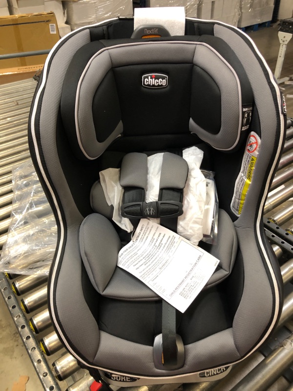 Photo 2 of Chicco Convertible Car Seat - Carbon