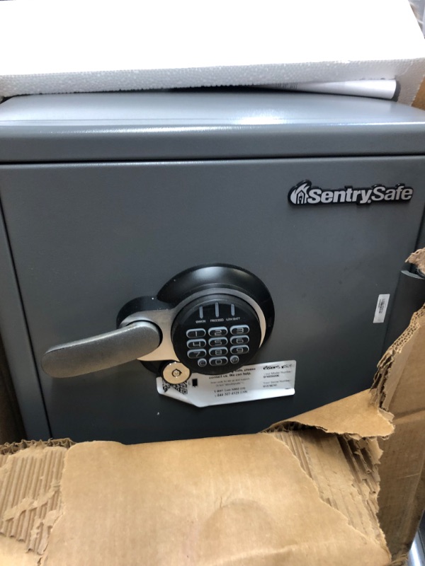 Photo 3 of Sentrysafe Sfw205gqc Fireproof Safe and Waterproof Safe with Digital Keypad 2.05