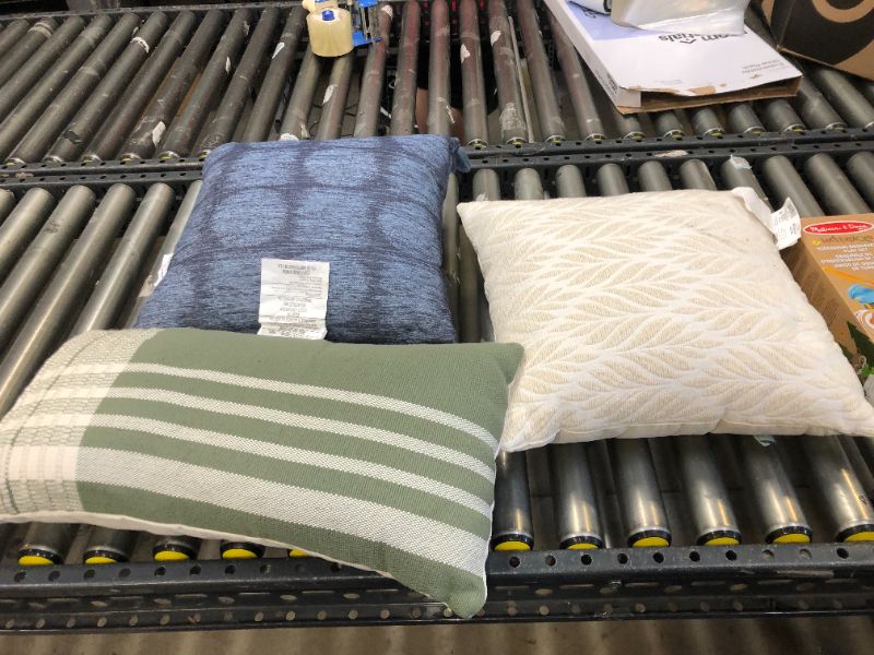 Photo 1 of 3 different types and styles throw pillows ----some have some dirt spots cleaning needed 