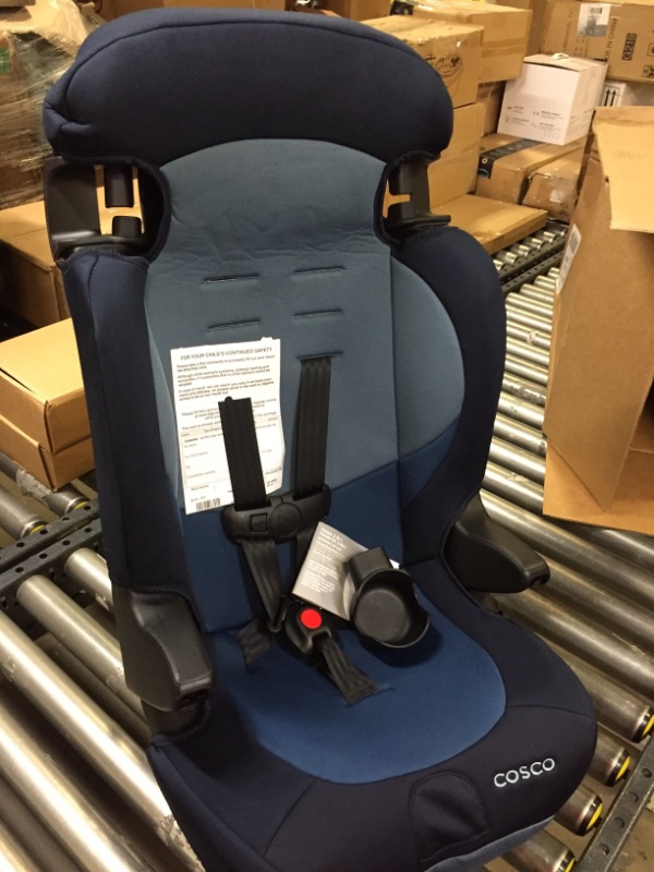 Photo 1 of Cosco Finale DX 2 in 1 Booster Car Seat Sport Blue