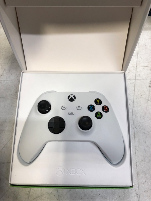 Photo 2 of Xbox Core Controller - Robot White