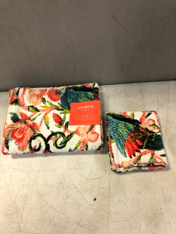 Photo 1 of FLORAL TOWEL BUNDLE (BATH TOWEL AND HAND TOWEL 2 COUNT)