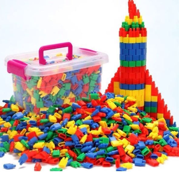 Photo 1 of eaclqins 1000 Pieces Building Blocks for Kids, Educational Solid Interlocking Plastic Construction Toys for Boys and Girls Ages 3 and Up, Creative Birthday Gifts for Kids (Vine Blocks)