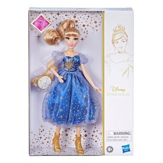 Photo 2 of Disney Princess Style Series Ultimate Princess Celebration Cinderella 