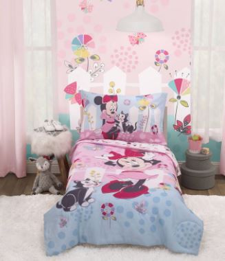 Photo 1 of 4pc Toddler Minnie Mouse Bed Set

